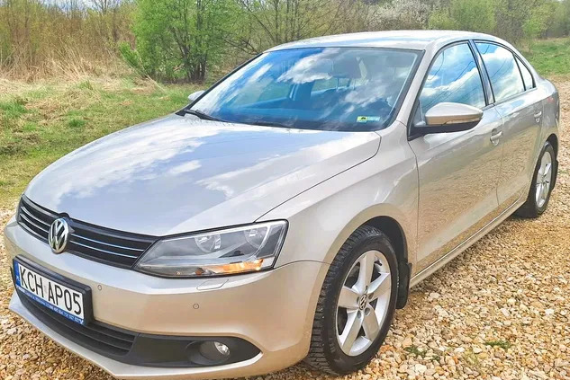 trzebinia Volkswagen Jetta cena 29900 przebieg: 177777, rok produkcji 2012 z Trzebinia